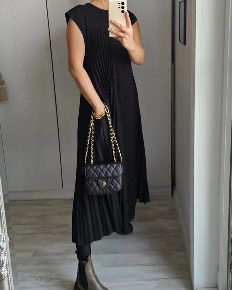 Timeless Comfort Dress