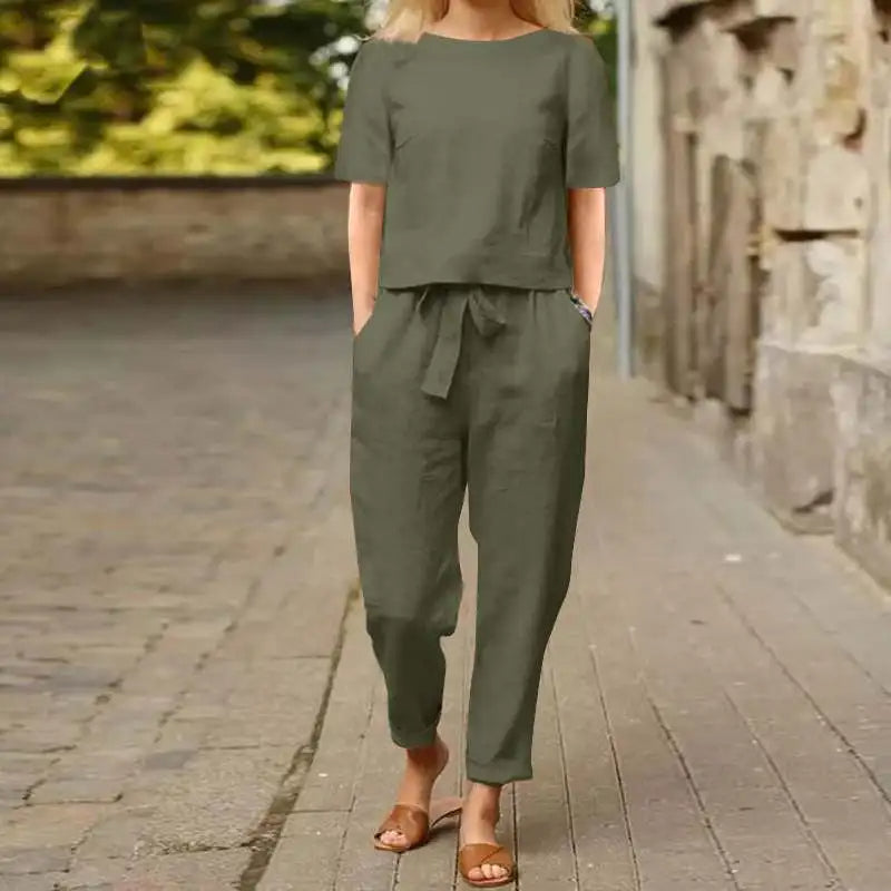Chique Two-Piece Lounge Set