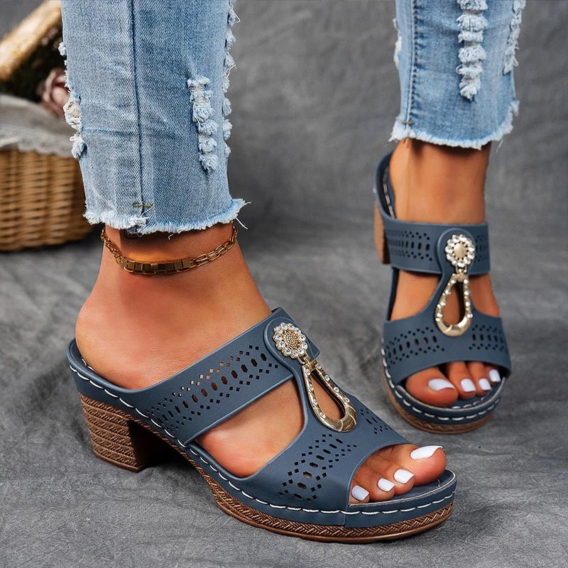 MALI | Chic and Comfortable Supportive Sandals